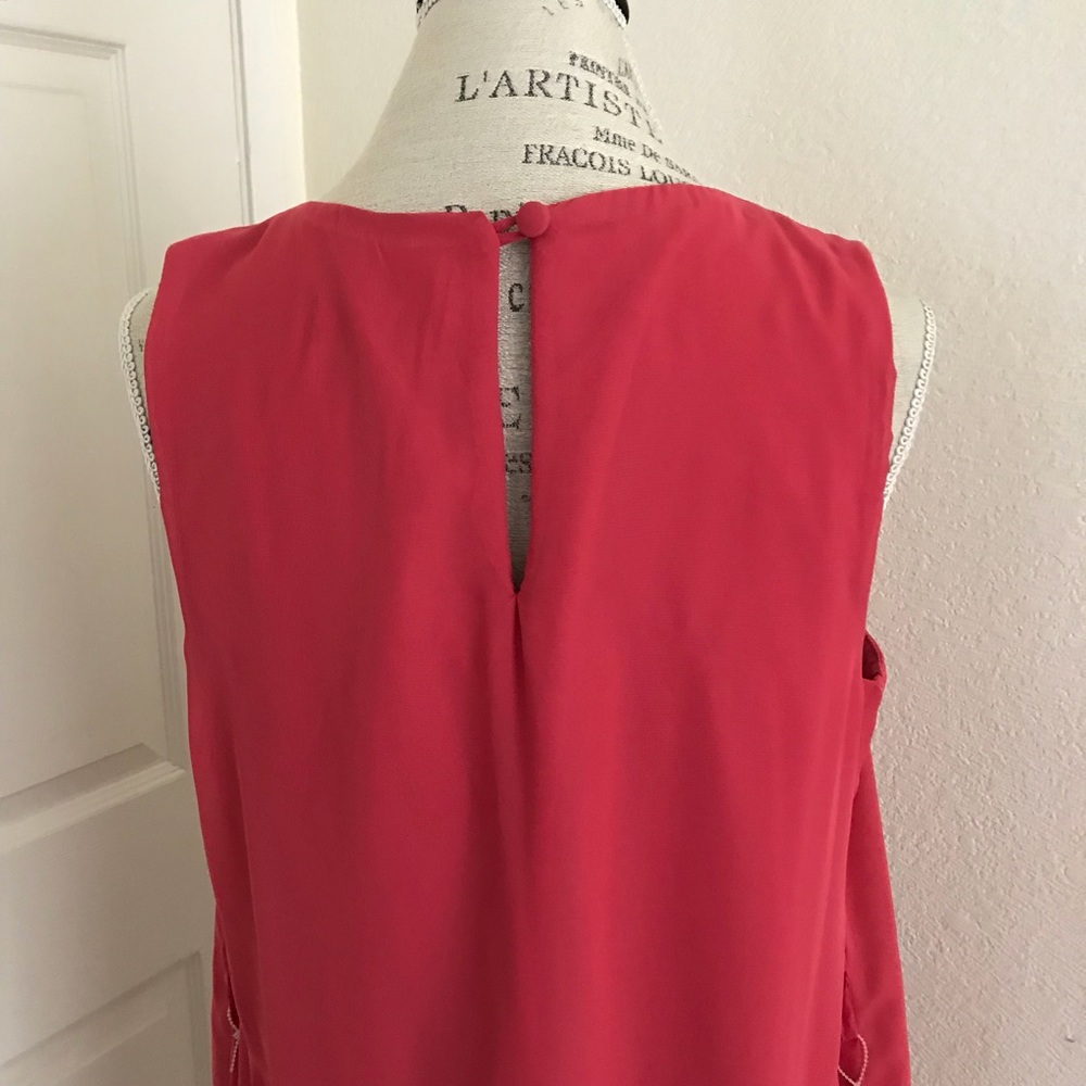 Atmosphere red dress